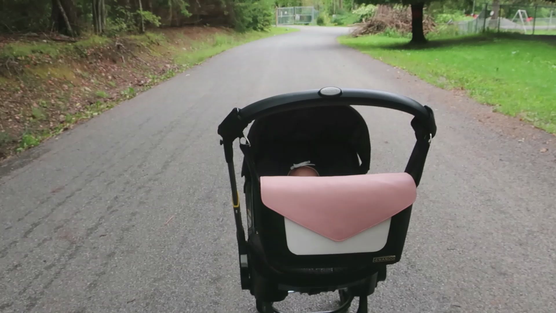 Load video: Swanoo Vegan Stroller Organizer